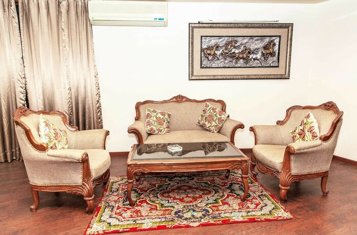 Imagen de la habitación del Hotel Subash International. Foto 11