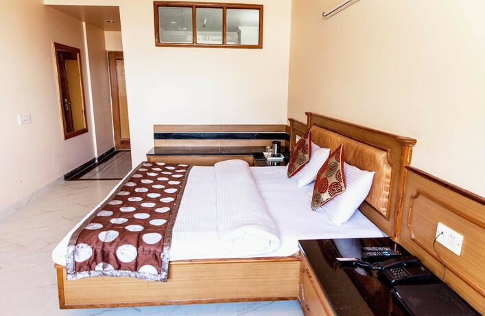 Imagen de la habitación del Hotel Subash International. Foto 21