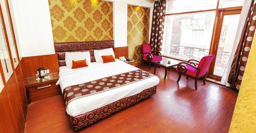 Imagen de la habitación del Hotel Subash International. Foto 29