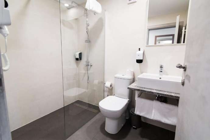 Imagen de la habitación del Hotel Subcarpati. Foto 7