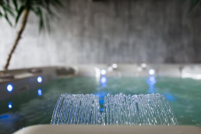 Imagen de la piscina del Hotel Subcarpati. Foto 20