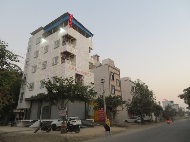 Imagen general del Hotel Subcity. Foto 3