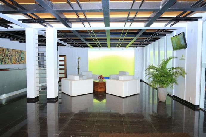 Imagen de los interiores del Hotel Subhas. Foto 17