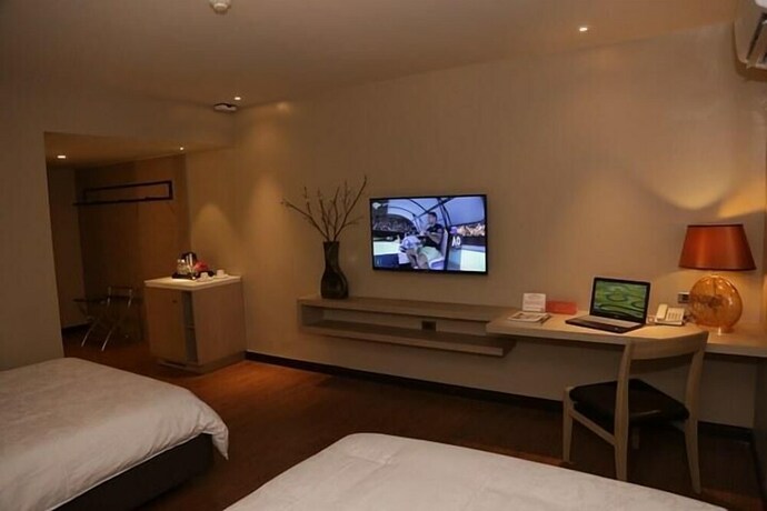 Imagen de la habitación del Hotel Subic Bay Travelers and Event Center. Foto 19