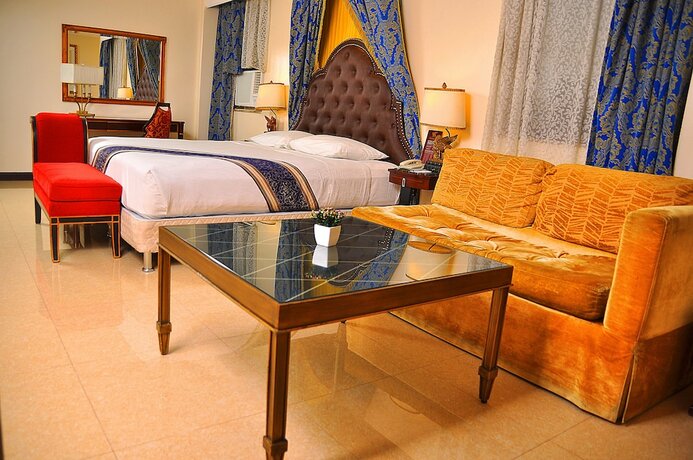 Imagen de la habitación del Hotel Subic Bay Venezia. Foto 26