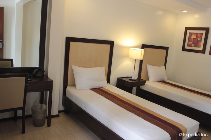 Imagen de la habitación del Hotel Subic Grand Seas Resort. Foto 2