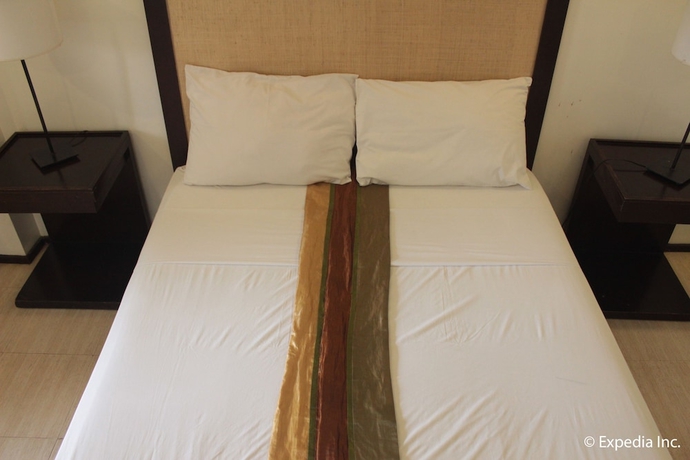 Imagen de la habitación del Hotel Subic Grand Seas Resort. Foto 7