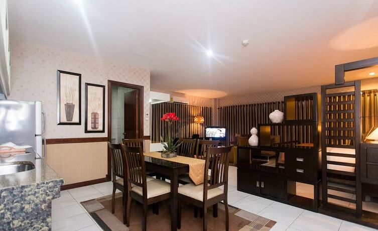 Imagen de la habitación del Hotel Subic Residencias. Foto 29