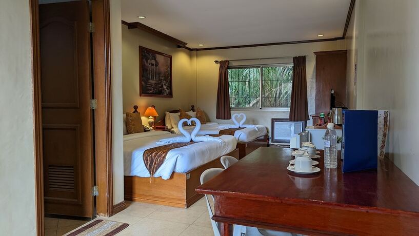 Imagen general del Hotel Subic Waterfront Resort and. Foto 3