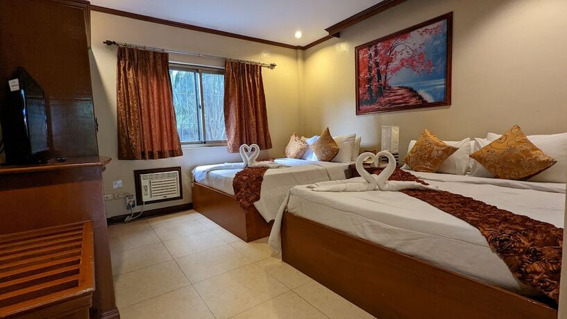 Imagen general del Hotel Subic Waterfront Resort and. Foto 7