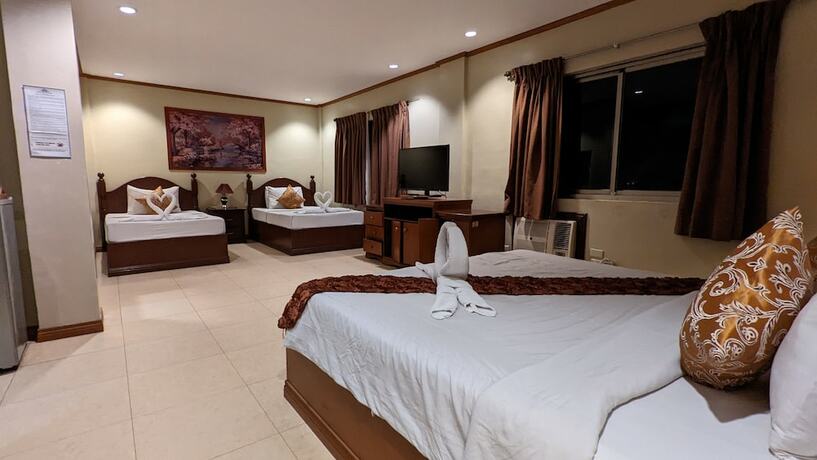 Imagen de la habitación del Hotel Subic Waterfront Resort and. Foto 18