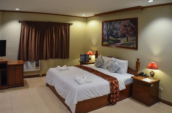 Imagen de la habitación del Hotel Subic Waterfront Resort and. Foto 30