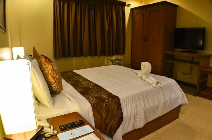Imagen de la habitación del Hotel Subic Waterfront Resort and. Foto 37