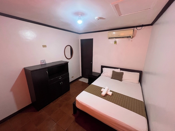 Imagen de la habitación del Hotel Subiza Beach Resort. Foto 6