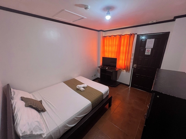 Imagen de la habitación del Hotel Subiza Beach Resort. Foto 7