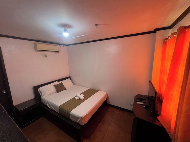 Imagen de la habitación del Hotel Subiza Beach Resort. Foto 14