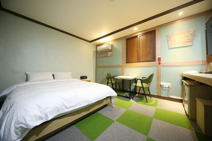 Imagen general del Hotel Subiztel. Foto 9