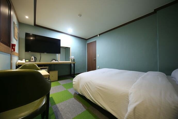 Imagen general del Hotel Subiztel. Foto 16