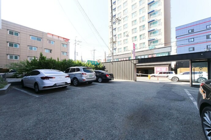 Imagen general del Hotel Subiztel. Foto 1