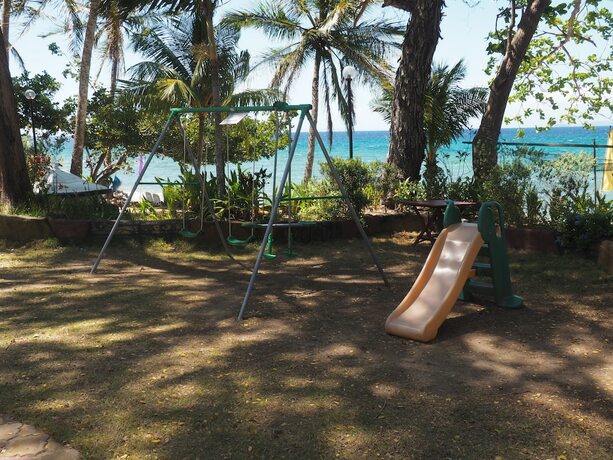 Imagen general del Hotel Submarine Garden Beach Resort. Foto 16