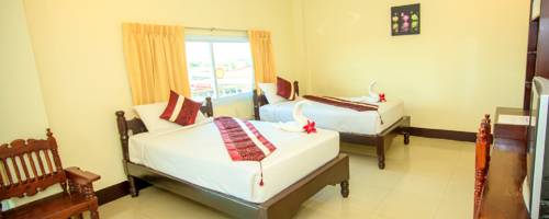 Imagen de la habitación del Hotel Submukdaphoomplace. Foto 8