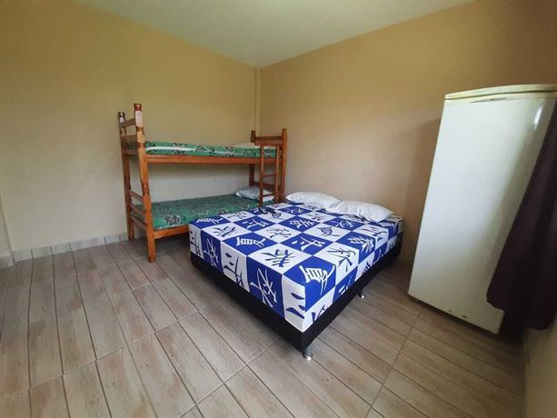 Imagen de la habitación del Hotel Subuai Village - Aluguel Economico. Foto 10