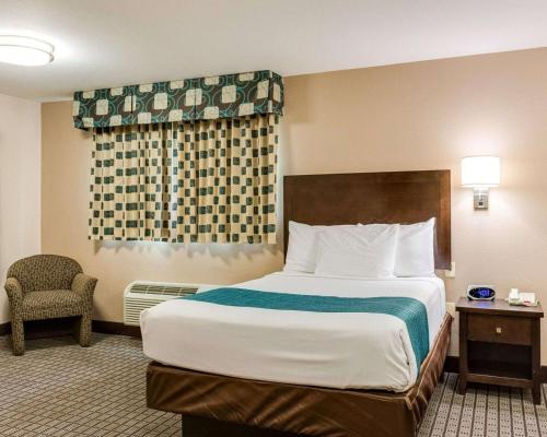 Imagen de la habitación del Hotel Suburban Extended Stay Avondale. Foto 8