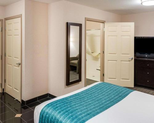Imagen de la habitación del Hotel Suburban Extended Stay Avondale. Foto 9