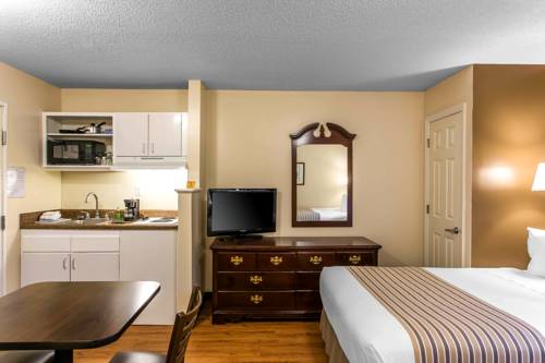 Imagen de la habitación del Hotel Suburban Extended Stay Hermitage. Foto 8