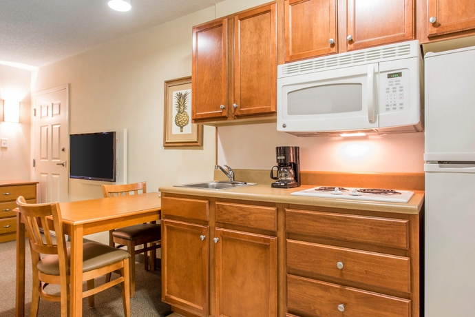 Imagen de la habitación del Hotel Suburban Extended Stay North - Ashley Phosphate. Foto 6