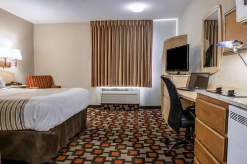 Imagen de la habitación del Hotel Suburban Extended Stay Northeast. Foto 5