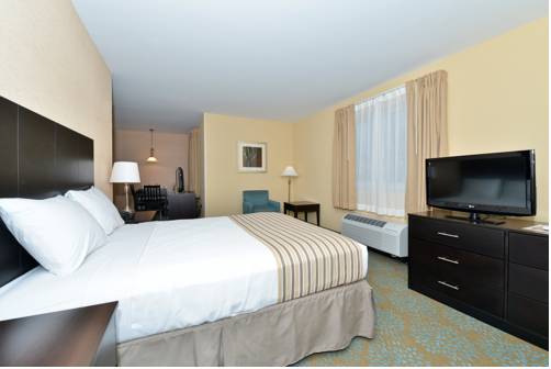 Imagen de la habitación del Hotel Suburban Extended Stay Quantico. Foto 6