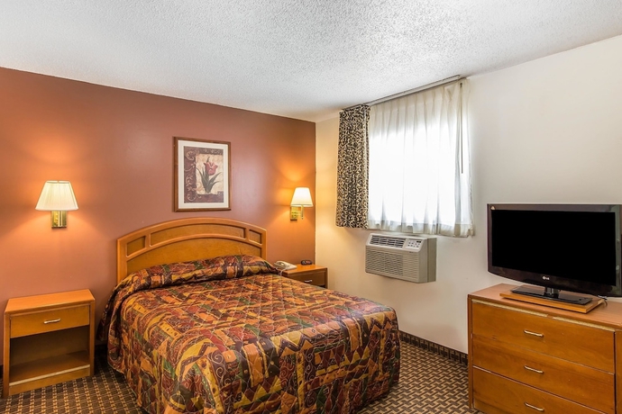 Imagen de la habitación del Hotel Suburban Studios Abercorn. Foto 15