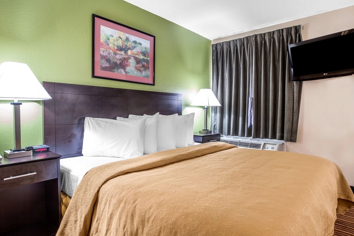 Imagen de la habitación del Hotel Suburban Studios, Augusta. Foto 8