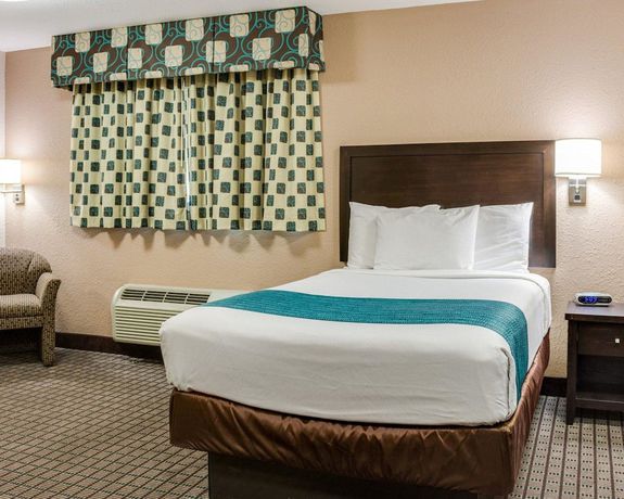 Imagen de la habitación del Hotel Suburban Studios Avondale. Foto 8