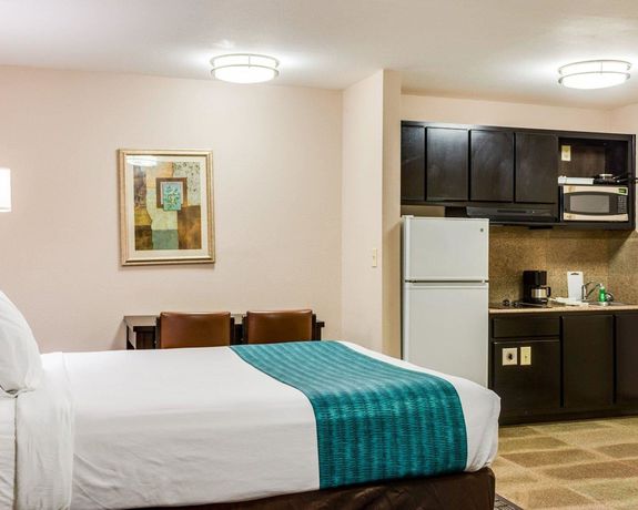 Imagen de la habitación del Hotel Suburban Studios Avondale. Foto 11