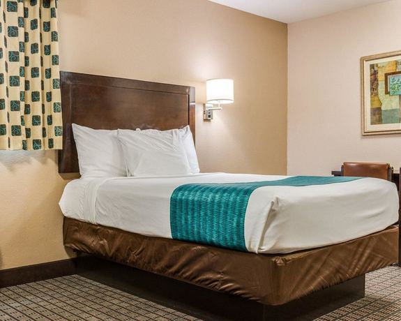 Imagen de la habitación del Hotel Suburban Studios Avondale. Foto 12