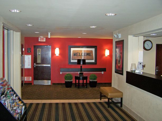 Imagen de los interiores del Hotel Suburban Studios, Brooklyn Center. Foto 19