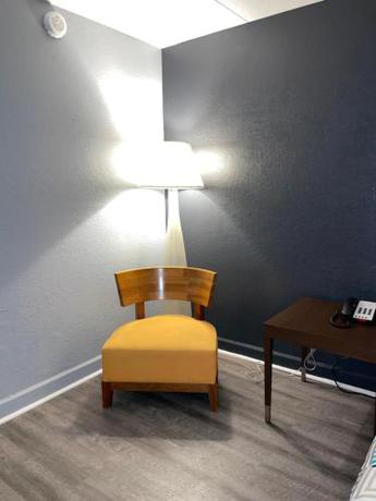 Imagen general del Hotel Suburban Studios Brunswick I-95. Foto 3