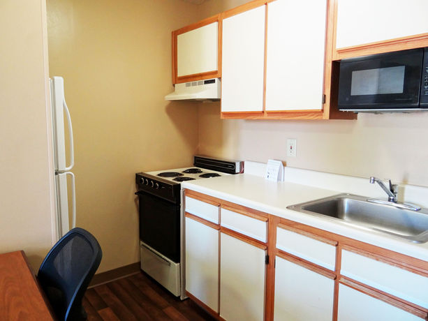Imagen de la habitación del Hotel Suburban Studios Cary - RDU Airport. Foto 2