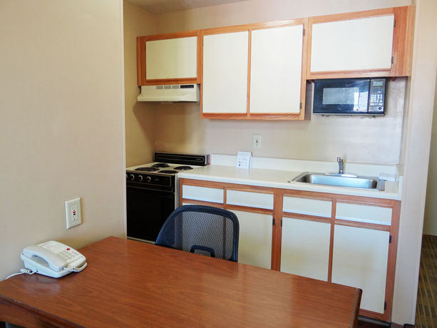 Imagen de la habitación del Hotel Suburban Studios Cary - RDU Airport. Foto 3