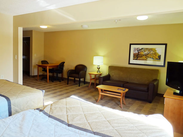 Imagen de la habitación del Hotel Suburban Studios Cary - RDU Airport. Foto 8