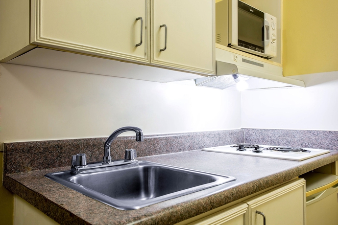 Imagen de la habitación del Hotel Suburban Studios Charlotte-ballantyne. Foto 10
