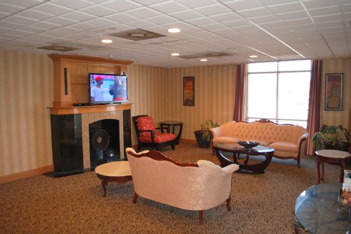 Imagen de los interiores del Hotel Suburban Studios Chester. Foto 18
