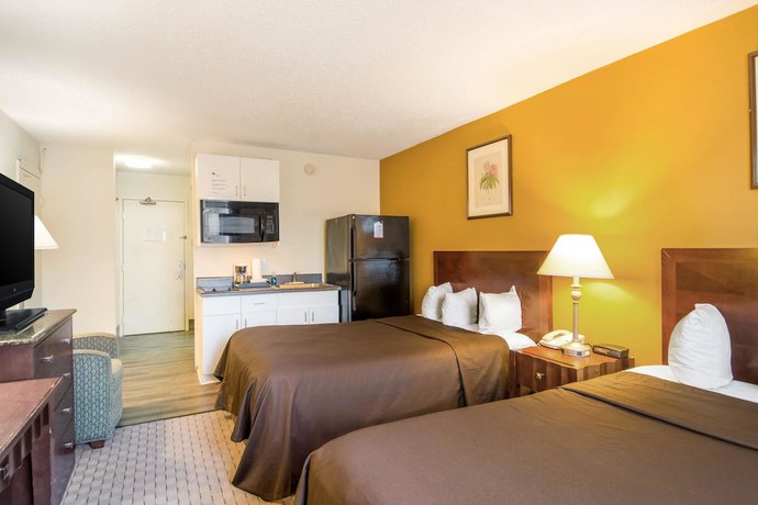 Imagen de la habitación del Hotel Suburban Studios Chester. Foto 9