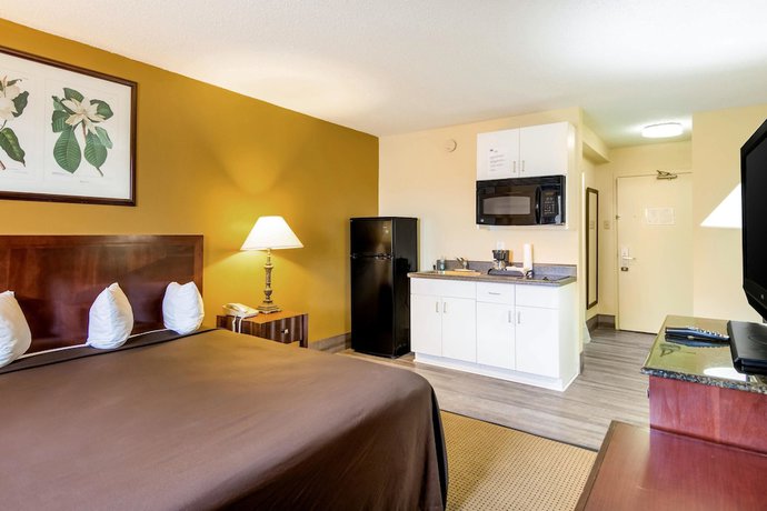 Imagen de la habitación del Hotel Suburban Studios Chester. Foto 13