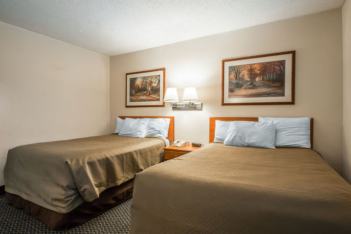 Imagen de los exteriores del Hotel Suburban Studios Columbia - Hwy 63 and I-70. Foto 10