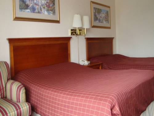 Imagen de la habitación del Hotel Suburban Studios Cookeville. Foto 3