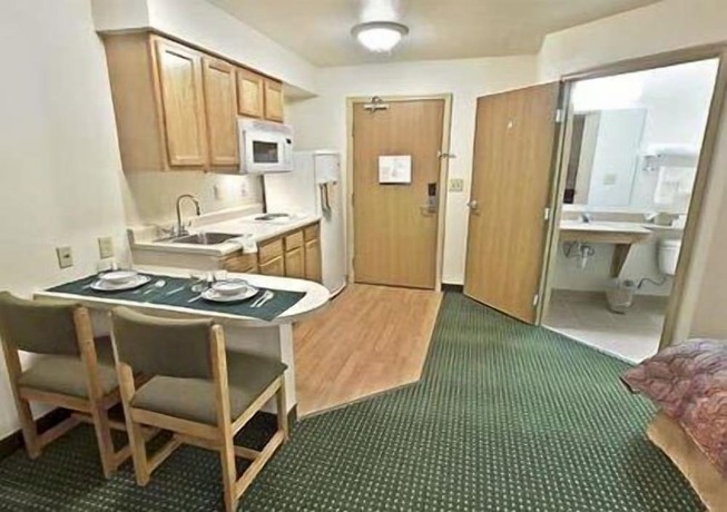 Imagen general del Hotel Suburban Studios Dayton-wp Afb. Foto 3