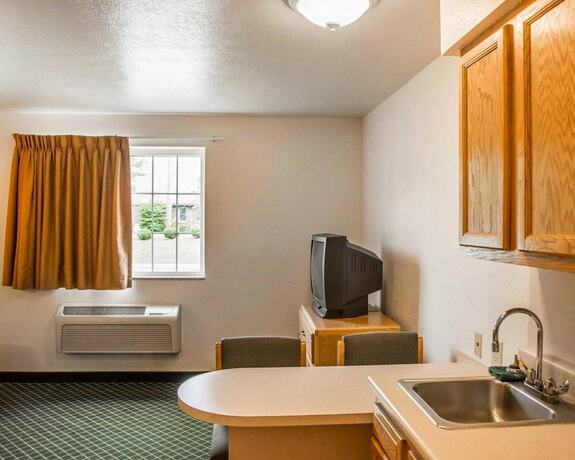 Imagen general del Hotel Suburban Studios Dayton-wp Afb. Foto 10